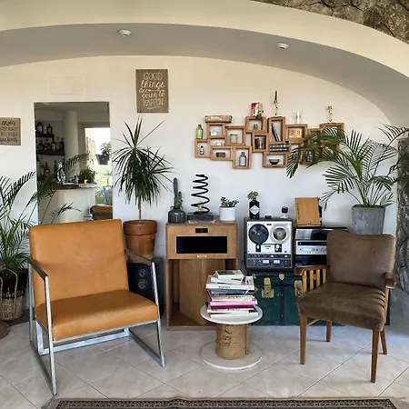 Black Market Отель 3*