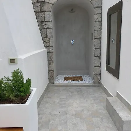 Отель Black Market 3*