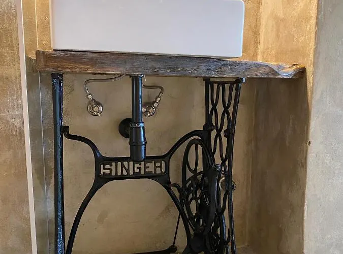 Black Market Искья