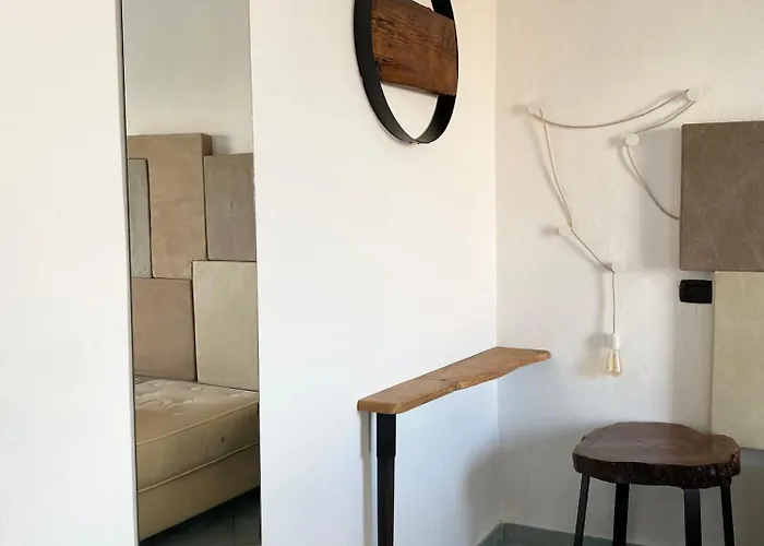 Black Market Отель Искья