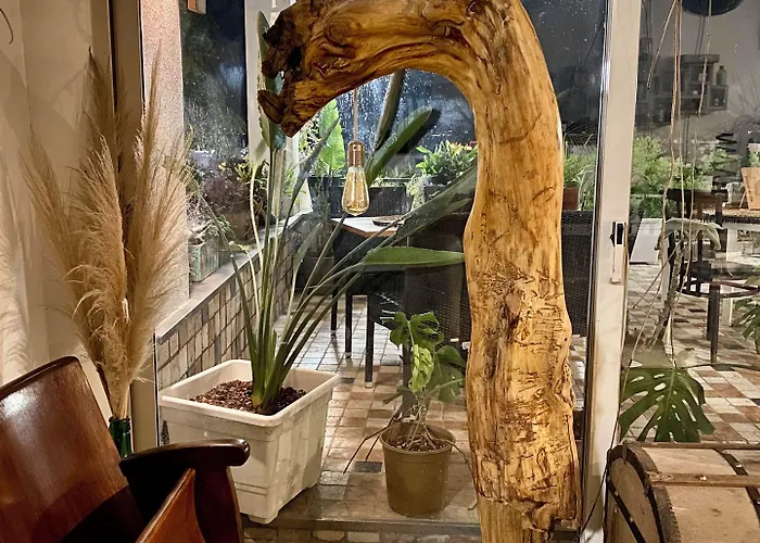 Black Market Отель Искья