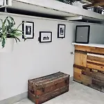 Hotel Black Market 3*